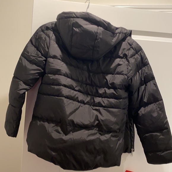 Size L Northface jacket. - Picture 2 of 5